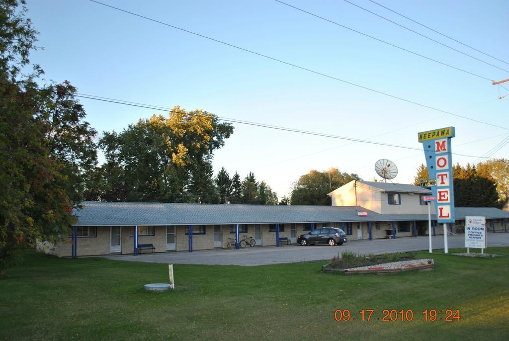 Neepawa Motel Экстерьер фото