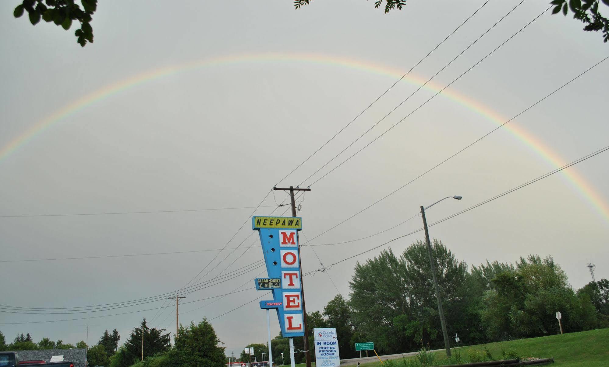 Neepawa Motel Экстерьер фото